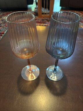 Set of 2 BKLYN Steel Co Iridescent Blue & Pink Ribbed Wine Glasses NWT